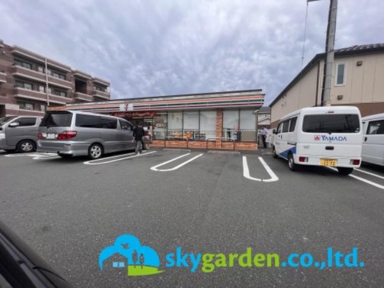 【コンビニエンスストア】セブンイレブン 厚木愛名店まで435m（約435m）