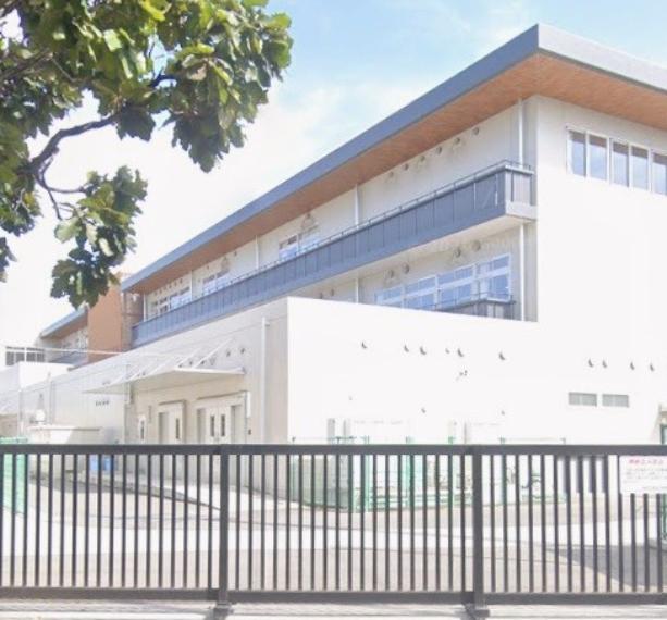 柏市立田中小学校（約850m）
