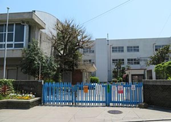 【小学校】西宮市立甲陽園小学校まで1052m（約1,052m）