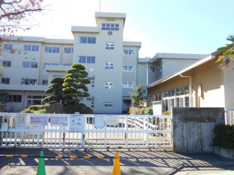 大島小学校まで約1070m（約1,070m）