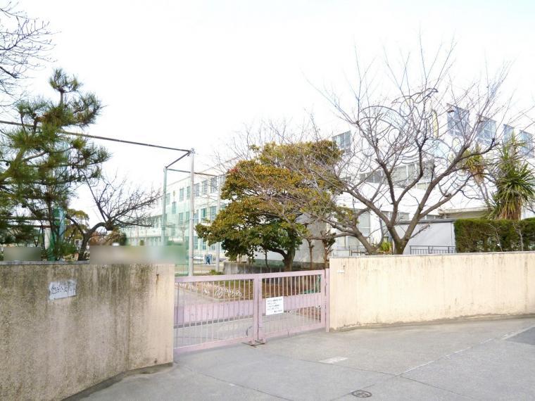 豊治小学校（約1,970m）