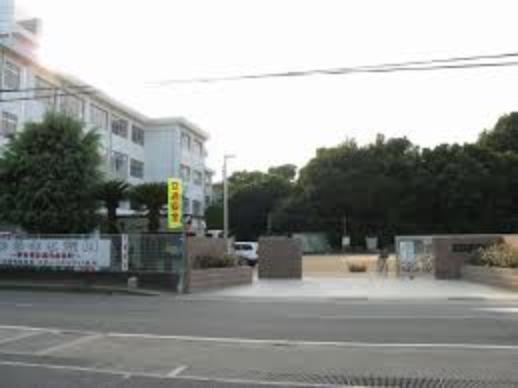 【小学校】姫路市立荒川小学校まで1900m（約1,900m）