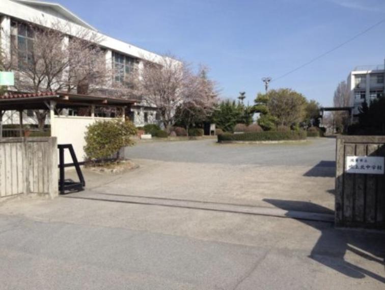 【中学校】鴻巣市立吹上北中学校まで2238m（約2,238m）