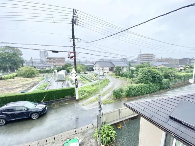 ■■お部屋からの眺望■■優しい日の光が入ります。