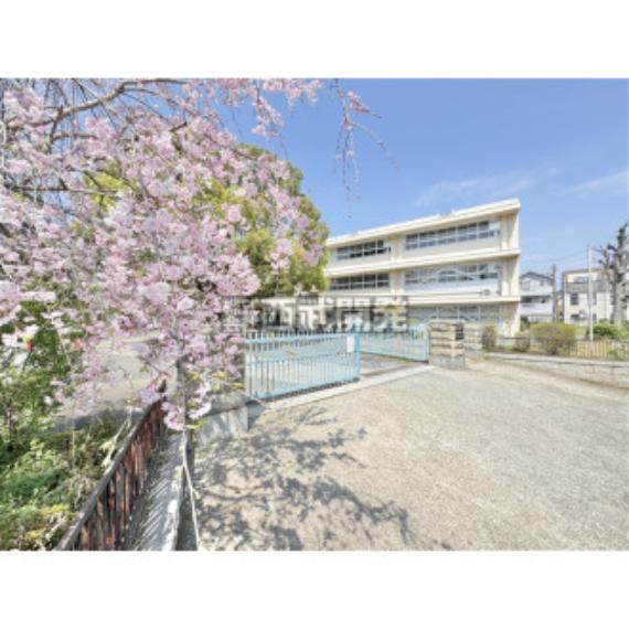清進小学校（約170m）