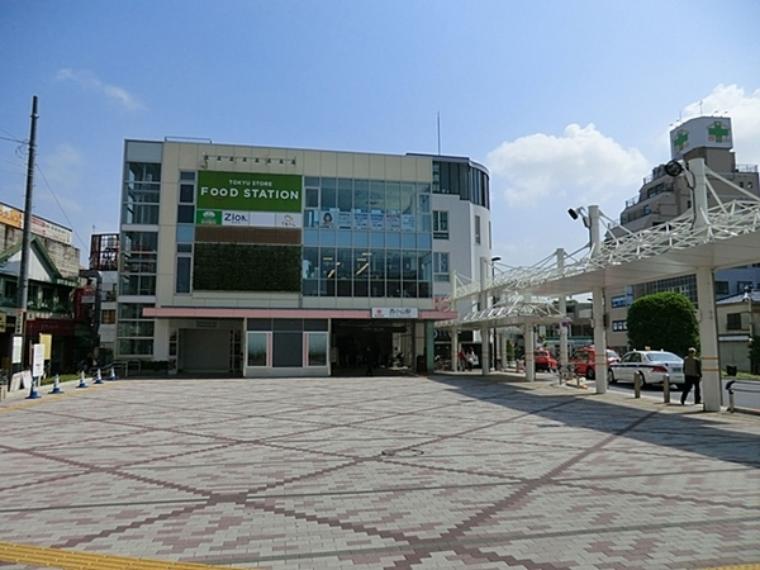 西小山駅ビル（約900m）