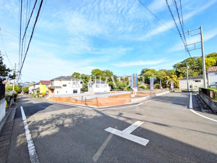 接道状況および現場風景　【八王子市館町】