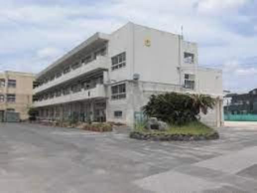 市川市立第三中学校（約1,500m）