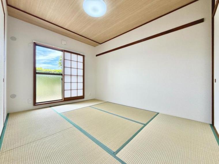 和室6帖です、ぜひ現地にて、実際の広さや開放感をお確かめください。