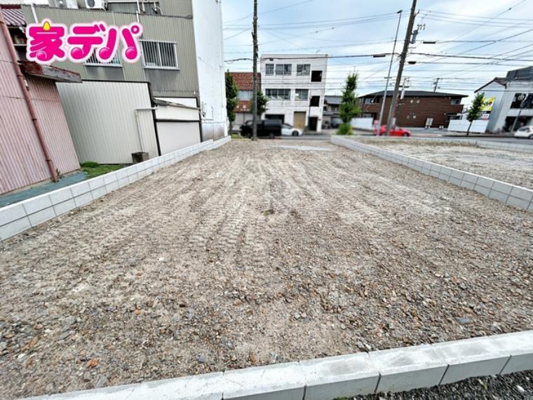 住宅ローンにご不安のあるお客様も、まずはお気軽にご相談ください。お客様に最適な資金計画と金融機関をご案内いたします。ご希望やご状況をお伺いしながら、無理のない返済計画をご提案いたします。