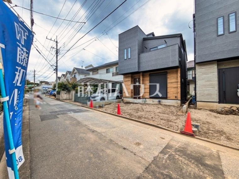 接道状況および現場風景　【志木市柏町2丁目】 平日のご案内も可能です。まずはお気軽にお問合せ下さいませ。