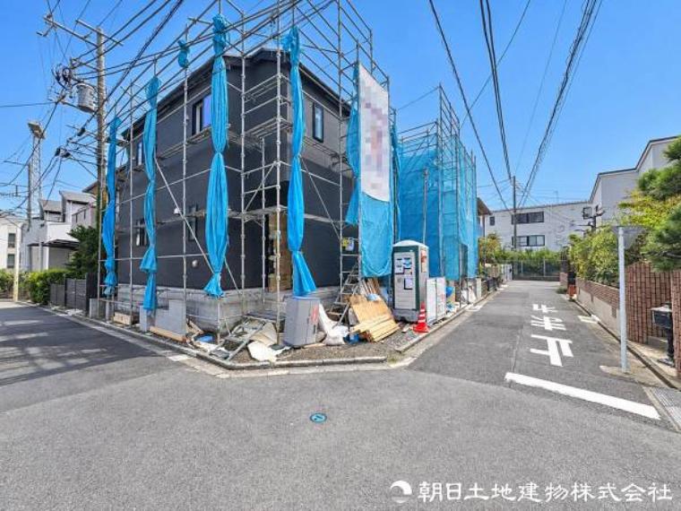 現在まだ建築中ですが、完成予定の建物について詳しくご説明するプレゼンも承ります。間取りや設備など、気になる点をお気軽にご相談ください。完成後の姿も想像できます。