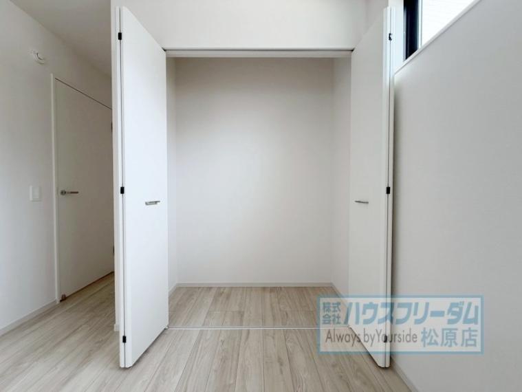 同社施工例 収納