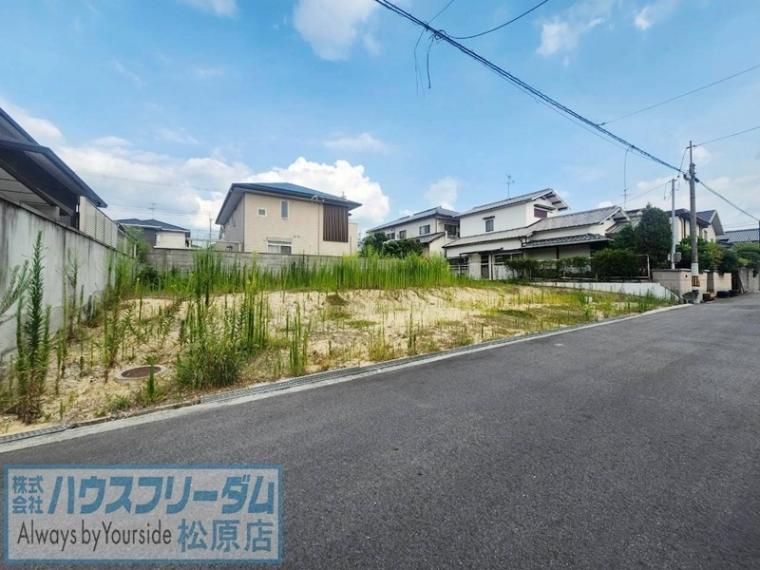 外観 羽曳が丘小学校まで徒歩9分