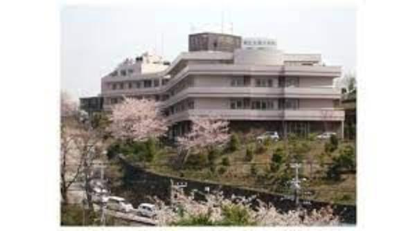 財団法人育生会横浜病院 徒歩16分。（約1,300m）