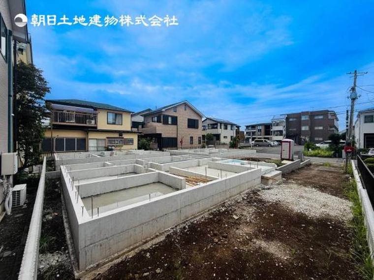 現況外観写真 【現地外観:令和8年10月完成予定】※同メーカーのモデルハウスございます。