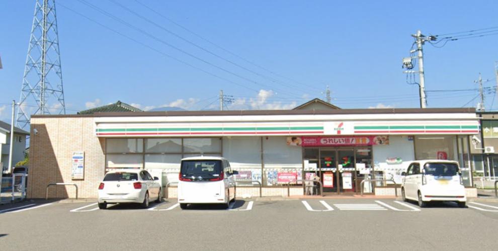 コンビニ 【コンビニエンスストア】セブン-イレブン甲府富士見2丁目店まで638m