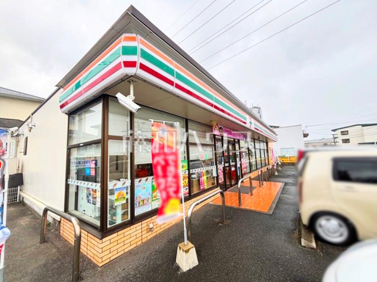 コンビニ セブン-イレブン 粕屋内橋店