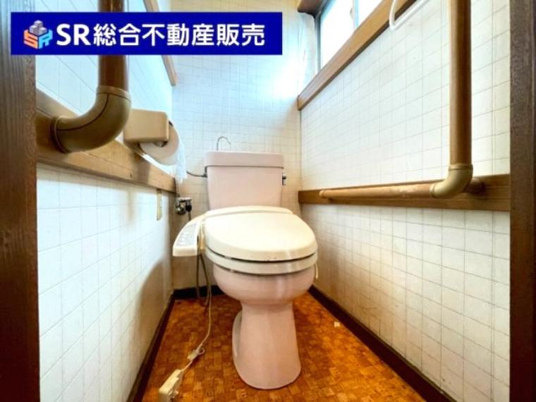 トイレ 温水洗浄便座もございます