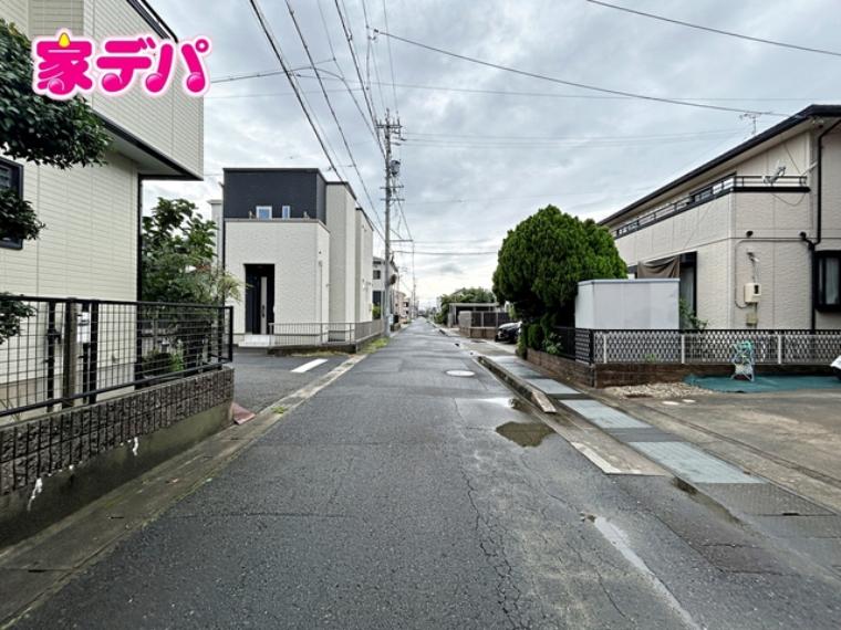 前面道路:北側約5.7m幅