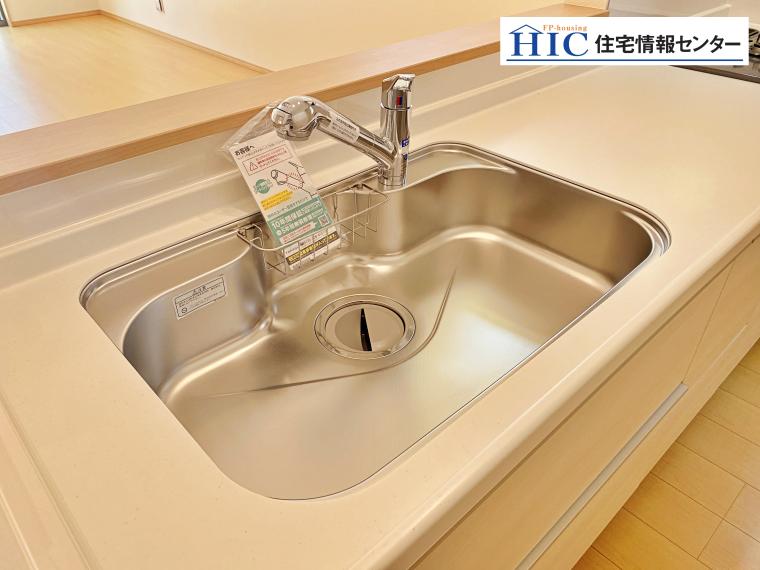 ●浄水器一体型水栓●