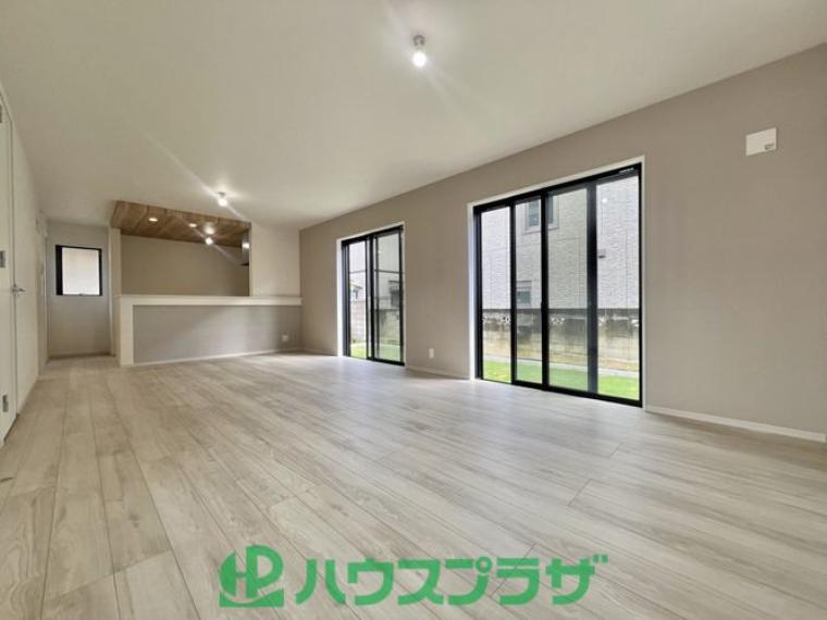 折下げ天井が魅力的なLDKですね！