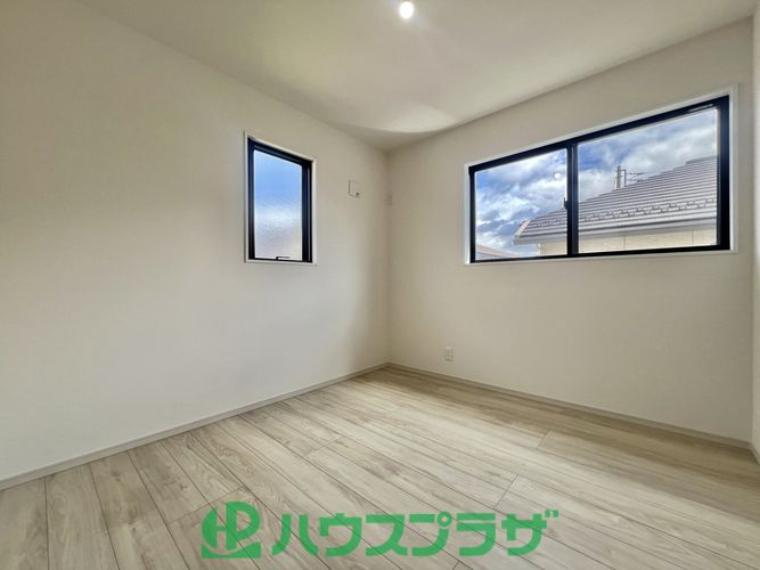 【2階5.25帖】お子さまのお部屋にぴったりですね！