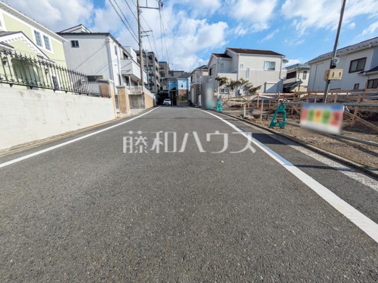 接道状況および現場風景　【多摩市連光寺2丁目】