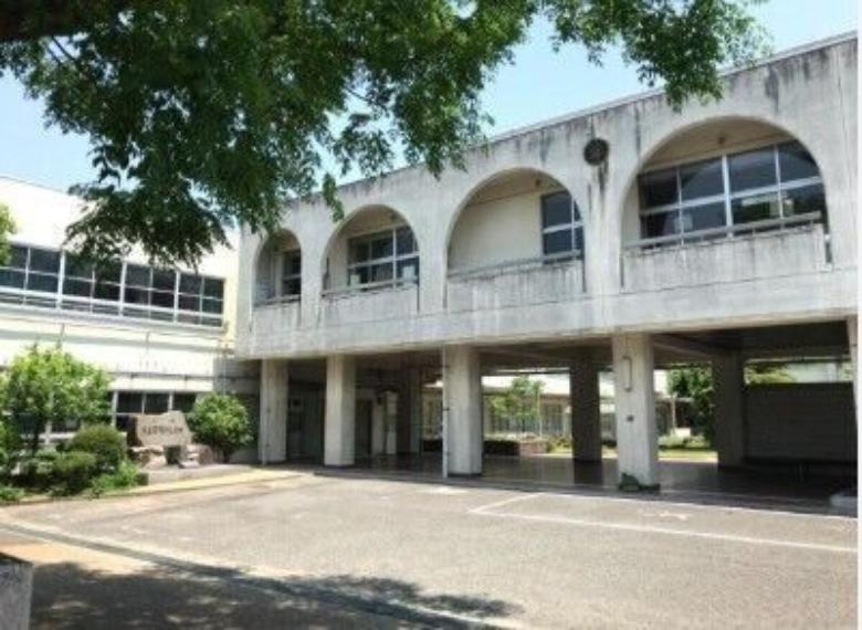 岡山市立江西小学校（約1,000m）