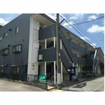 アズロワイヤル八事の外観