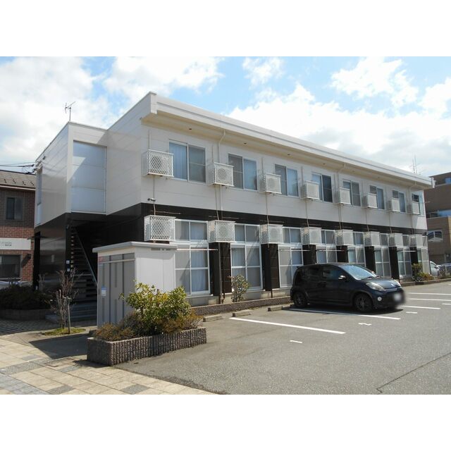 レオパレスストレリチア