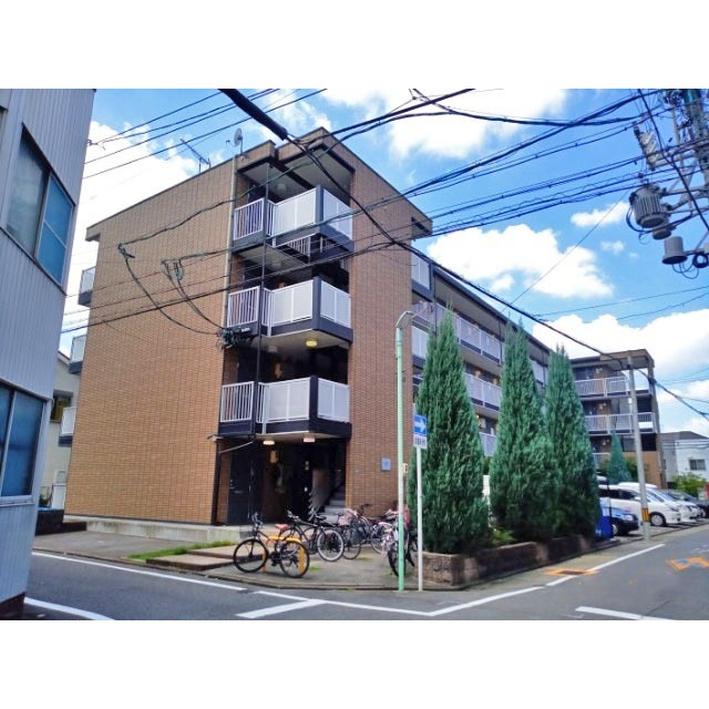 レオパレス菊井