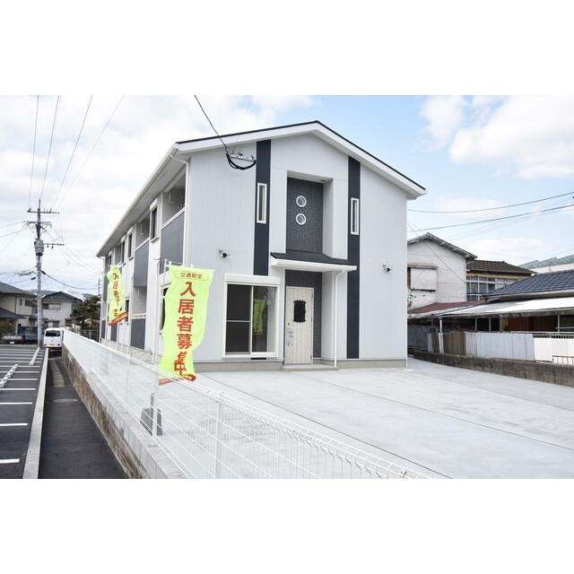 ステージアⅢの外観