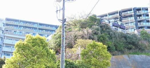 クオス横浜六浦ヒルトップレジデンスブライトガーデンの外観