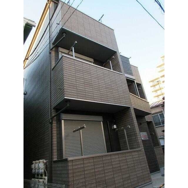 リーヴェルポート西新井フェリシアの外観