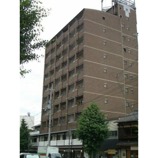 グランコスモ鴨川の外観