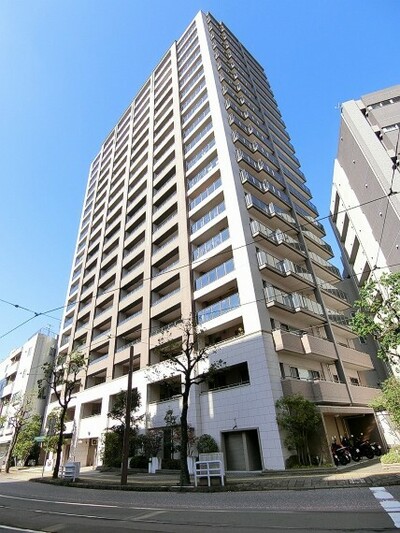 ポレスタータワー出島水辺の森の外観