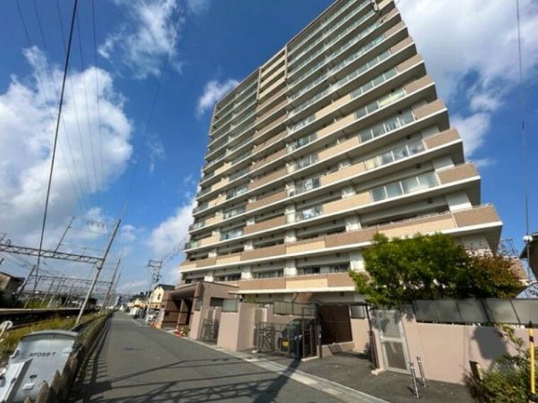 ローレルコート天理二階堂ラフィーナ