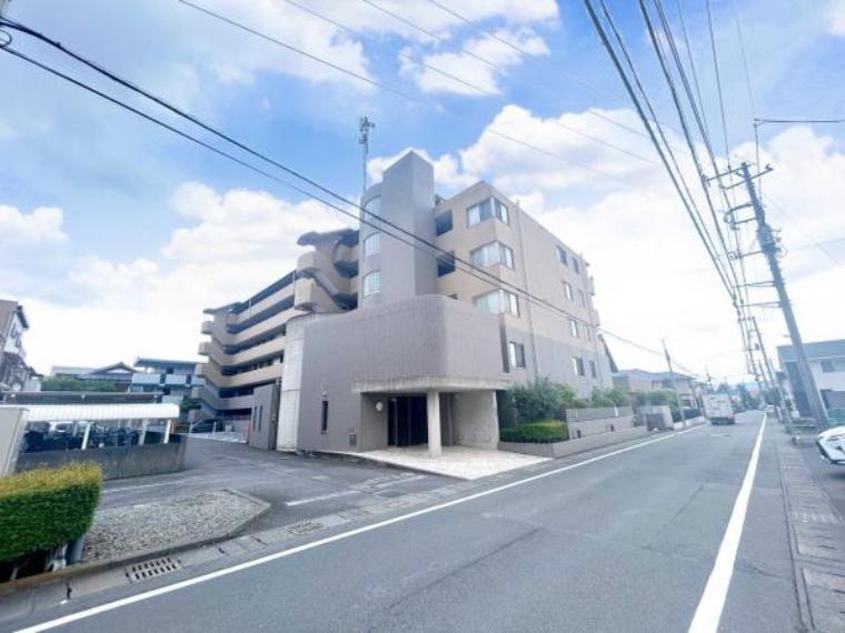 グリーンタウン伏見の外観