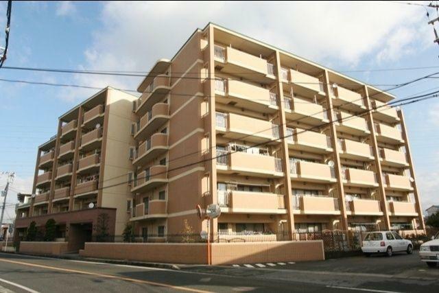 アーバンシティー清水町参番館の外観
