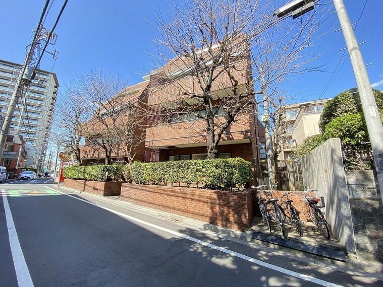グランフォルム中野富士見町の外観