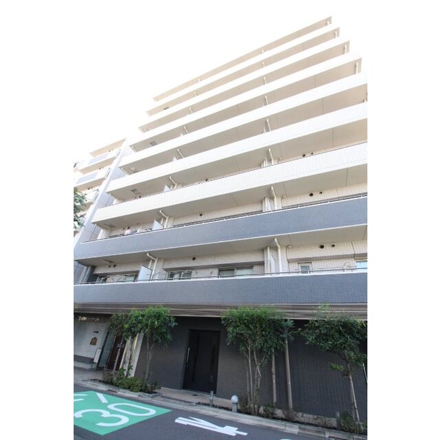 日神パレステージ西新井の外観