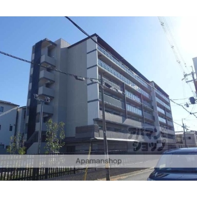 プレデコート西京極の外観