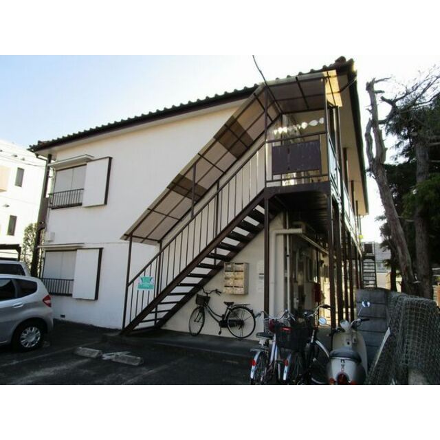 川上荘の外観