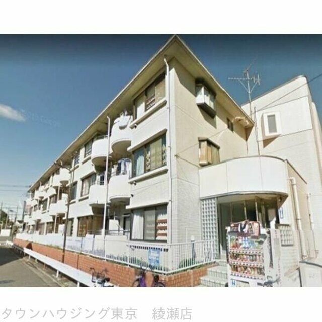 ファインクロス５番舘の外観