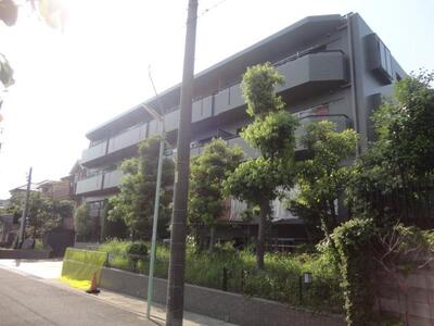アドリーム八事御幸山の外観