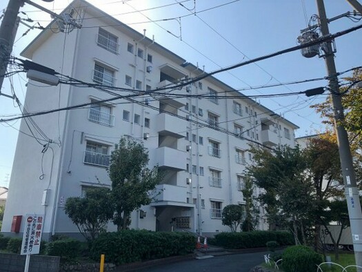 平田住宅１８号棟の外観