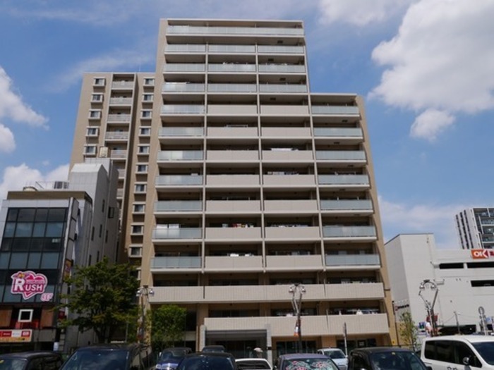 プレシス本厚木レジデンス 神奈川県厚木市中町2丁目 の売買情報 Yahoo 不動産のおうちダイレクト 売り出し物件情報や中古マンションの推定成約価格推移