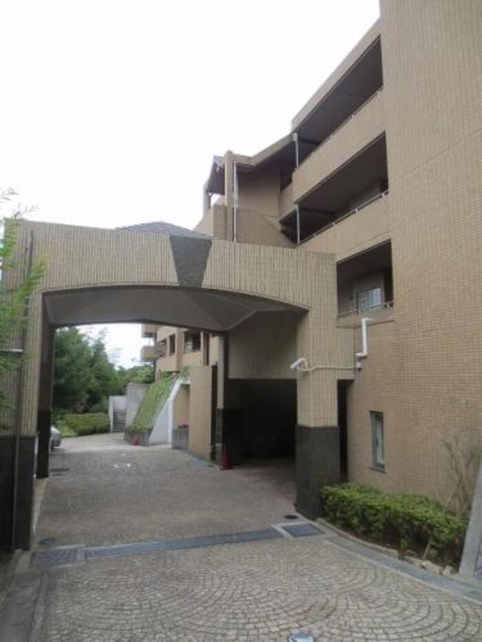 東急ドエル逗子披露山シーサイドコート 神奈川県逗子 市新宿5丁目 の売買情報 Yahoo 不動産のおうちダイレクト 売り出し物件情報や中古マンションの推定成約価格推移