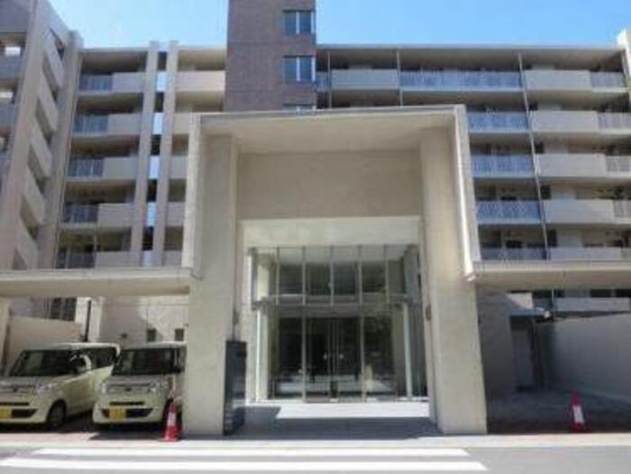ザパークハウス追浜 エアリアルフォート 神奈川県横須賀市追浜 東町2丁目 の売買情報 Yahoo 不動産のおうちダイレクト 売り出し物件情報や中古マンションの推定成約価格推移
